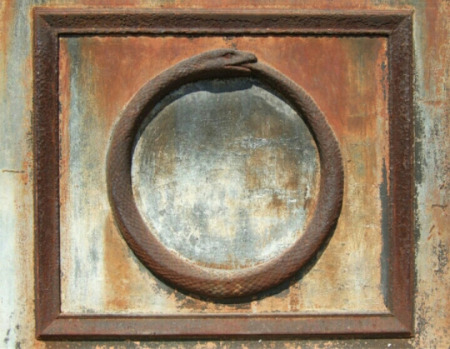 uroboro