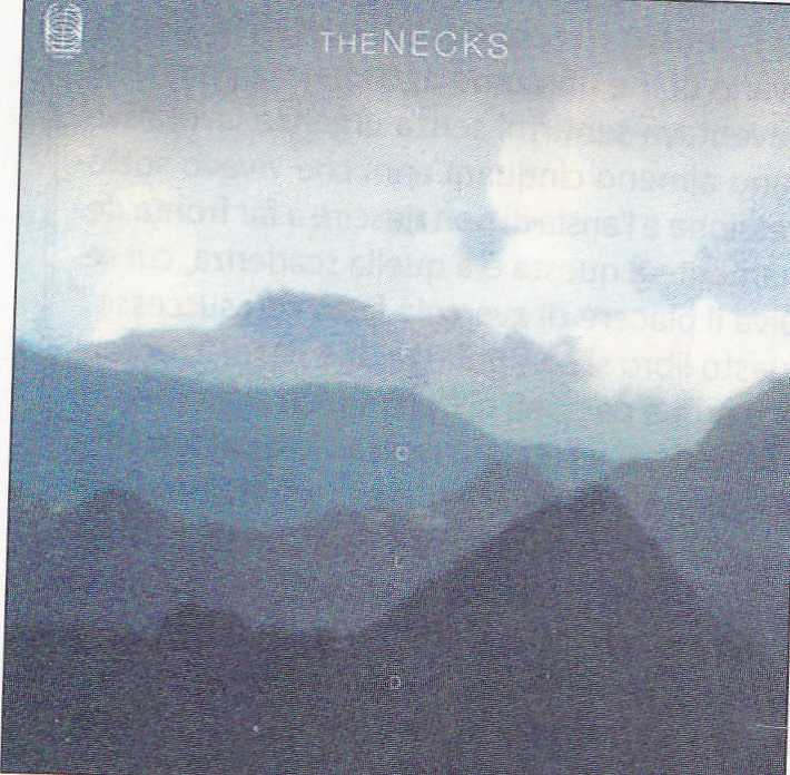 necks-blue-mountains4937