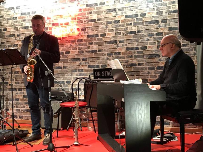 26941176_10155982674358407_211502808_n